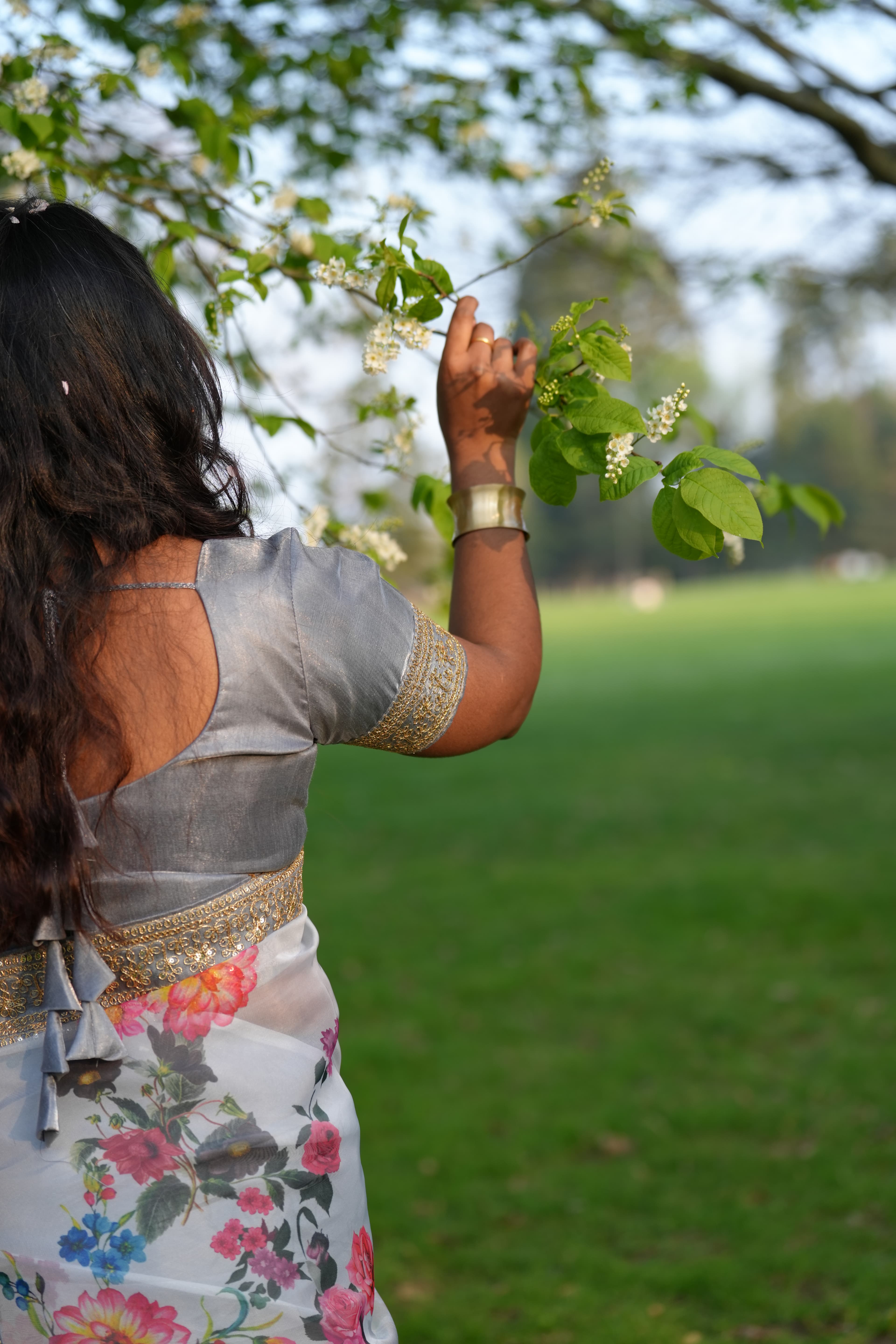 Grey silk saree, soft light on the drape